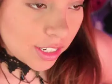 CelestialChloe chat room preview Image 2