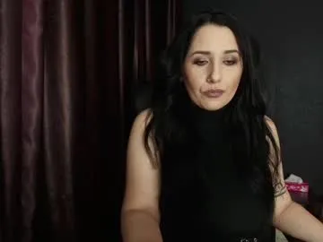 missdyaa chat room preview