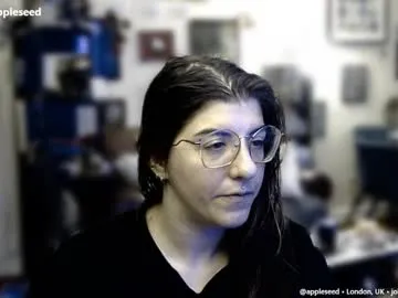 sary_hott chat room preview Image 6