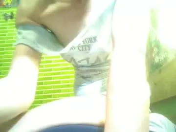 sareandrob – webcam model profile photo Image 3