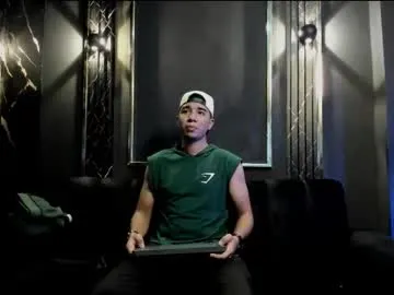 eva_zill_blossom – webcam model profile photo Image 14