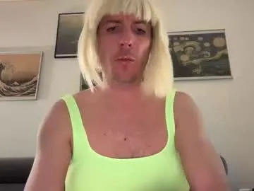 xoxoxjenn chat room preview Image 3