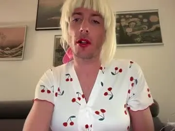 xoxoxjenn chat room preview Image 4