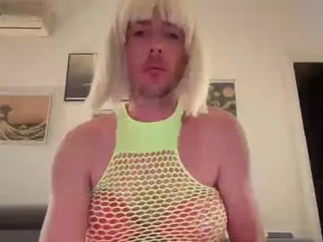 xoxoxjenn chat room preview Image 5