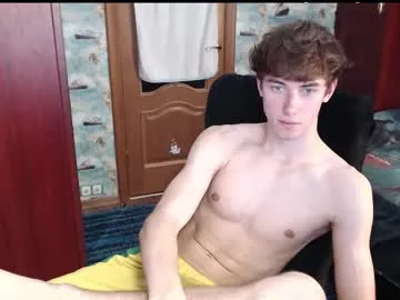 amazing_bitch chat room preview Image 11