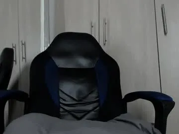 sigmasian – webcam model profile photo Image 9