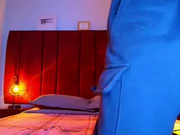 alyonaqueen_ – webcam model profile photo Image 15