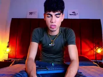 alyonaqueen_ – webcam model profile photo Image 18