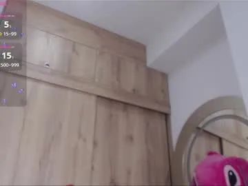 angellspartner – webcam model profile photo Image 10