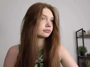 RowanRevnaDisa – webcam model profile photo Image 4