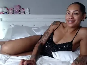 sareandrob – webcam model profile photo Image 3