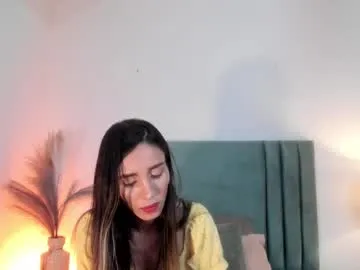 ninacavallli Image 16