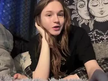 sladkoezka – webcam model profile photo Image 2