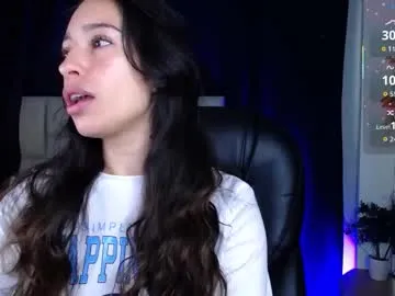 z_zoe_ – webcam model profile photo Image 4