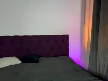 prishaa – webcam model profile photo Image 18