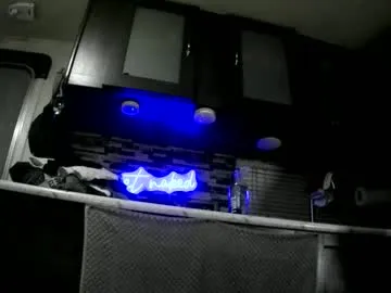 amairi_ – webcam model profile photo Image 11