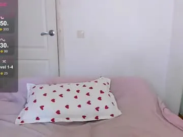 nymphobabee Image 13