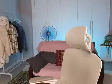 Eli_Nexs chat room preview Image 4