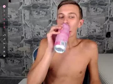 jjennnyy – webcam model profile photo Image 10