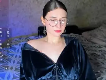 milla_milla – webcam model profile photo Image 8