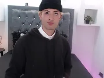 ozorio_dany chat room preview