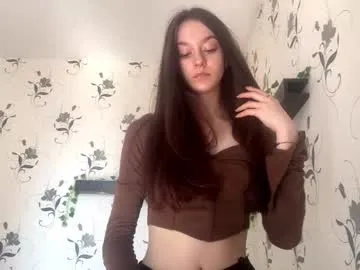 sayluna – webcam model profile photo Image 12