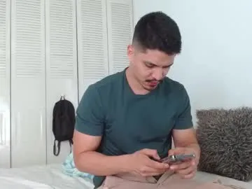 little_nabi – webcam model profile photo Image 8