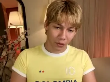 sareandrob – webcam model profile photo Image 12