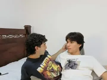 little_effy18_ chat room preview Image 12