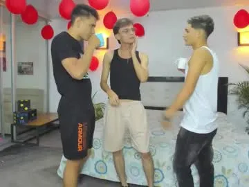 aliakai – webcam model profile photo Image 17