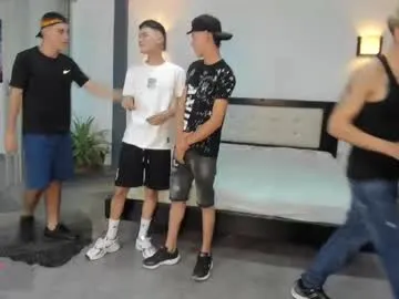 aliakai – webcam model profile photo Image 4