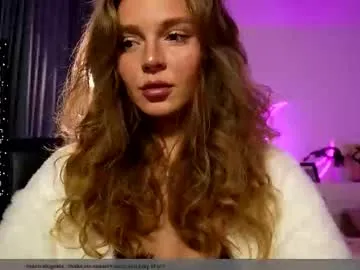 hinicky – webcam model profile photo Image 19