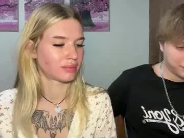 sareandrob – webcam model profile photo Image 13