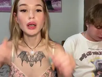 sareandrob – webcam model profile photo Image 15