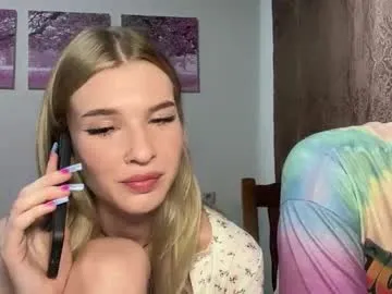 sareandrob – webcam model profile photo Image 5