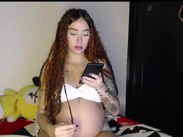 emily_valencia_1 – webcam model profile photo Image 9