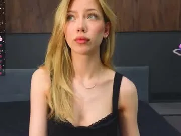 cutieeeeva – webcam model profile photo Image 4