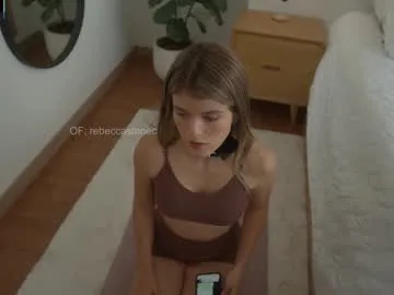 rebeccastonee – webcam model profile photo