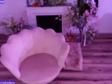 sareandrob – webcam model profile photo Image 4