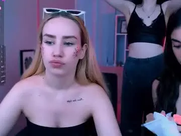 sareandrob – webcam model profile photo Image 6