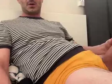 sigmasian – webcam model profile photo Image 4