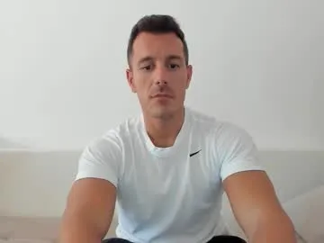 bella_hayes chat room preview Image 10