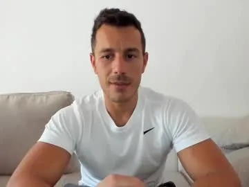 bella_hayes chat room preview Image 2