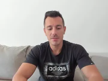 bella_hayes chat room preview Image 7