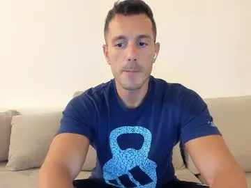 bella_hayes chat room preview Image 9