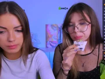 queenafina – webcam model profile photo Image 10