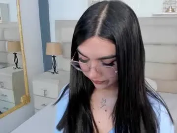 dreamyylilah – webcam model profile photo Image 10