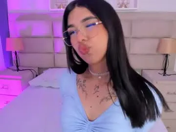 dreamyylilah – webcam model profile photo Image 2