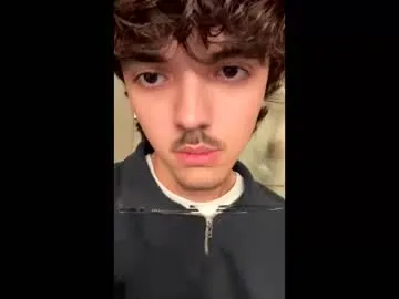 ryan18bi chat room preview