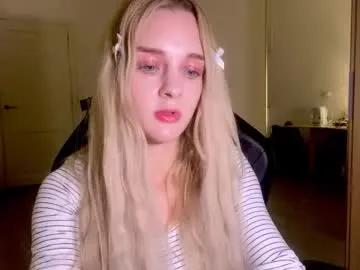 ava_delightt – webcam model profile photo Image 13